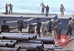 Immagine di 388 Reggimento di lavoratori a progetto Canol Canada, 1943, secondo 34 filmato di repertorio 65675064778