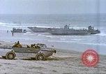 Standbild US Navy SEALs Okinawa Ryukyu Inseln, 1970, aus Sekunde 32 historischem Filmmaterial Videoclip 65675064843