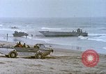 Standbild US Navy SEALs Okinawa Ryukyu Inseln, 1970, aus Sekunde 58 historischem Filmmaterial Videoclip 65675064843