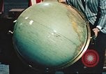 Immagine di Film informativo circa il Corpo della Marina degli Stati Uniti United States USA, 1961, secondo 7 filmato di repertorio 65675064844