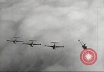 Standbild Douglas F3D Skynight Flugzeug United States USA, 1954, aus Sekunde 29 historischem Filmmaterial Videoclip 65675064861