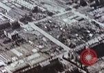 Immagine di Bombardare gli edifici danneggiati Berlino Germania, 1945, secondo 11 filmato di repertorio 65675064933