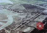 Immagine di Bombardare gli edifici danneggiati Berlino Germania, 1945, secondo 28 filmato di repertorio 65675064933