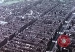 Immagine di Bombardare gli edifici danneggiati Berlino Germania, 1945, secondo 36 filmato di repertorio 65675064933