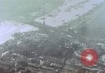 Immagine di Bombardare gli edifici danneggiati Berlino Germania, 1945, secondo 47 filmato di repertorio 65675064933