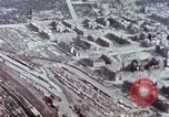 Immagine di Bombardare gli edifici danneggiati Berlino Germania, 1945, secondo 61 filmato di repertorio 65675064933