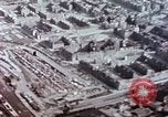 Immagine di Bombardare gli edifici danneggiati Berlino Germania, 1945, secondo 62 filmato di repertorio 65675064933