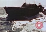 Standbild Patrol Torpedo Boot Besatzung Pacific Theater, 1943, aus Sekunde 6 historischem Filmmaterial Videoclip 65675064953