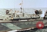 Standbild Patrol Torpedo Boot Besatzung Pacific Theater, 1943, aus Sekunde 11 historischem Filmmaterial Videoclip 65675064953