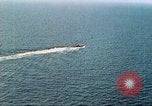 Standbild Patrol Torpedo Boot Besatzung Pacific Theater, 1943, aus Sekunde 13 historischem Filmmaterial Videoclip 65675064953