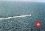 Standbild Patrol Torpedo Boot Besatzung Pacific Theater, 1943, aus Sekunde 15 historischem Filmmaterial Videoclip 65675064953