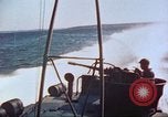 Standbild Patrol Torpedo Boot Besatzung Pacific Theater, 1943, aus Sekunde 32 historischem Filmmaterial Videoclip 65675064953