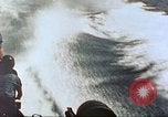 Standbild Patrol Torpedo Boot Besatzung Pacific Theater, 1943, aus Sekunde 56 historischem Filmmaterial Videoclip 65675064953