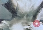 Standbild Patrol Torpedo Boot Besatzung Pacific Theater, 1943, aus Sekunde 62 historischem Filmmaterial Videoclip 65675064953
