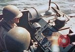 Standbild Patrol Torpedo Boot Besatzung Pacific Theater, 1943, aus Sekunde 6 historischem Filmmaterial Videoclip 65675064954