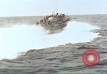Standbild Patrol Torpedo Boot Besatzung Pacific Theater, 1943, aus Sekunde 17 historischem Filmmaterial Videoclip 65675064954