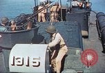 Standbild Patrol Torpedo Boot Besatzung Pacific Theater, 1943, aus Sekunde 25 historischem Filmmaterial Videoclip 65675064954