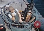 Standbild Patrol Torpedo Boot Besatzung Pacific Theater, 1943, aus Sekunde 45 historischem Filmmaterial Videoclip 65675064954