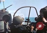 Standbild Patrol Torpedo Boot Besatzung Pacific Theater, 1943, aus Sekunde 52 historischem Filmmaterial Videoclip 65675064954