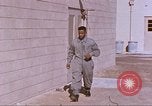 Immagine di Airman su sled New Mexico United States USA, 1958, secondo 8 filmato di repertorio 65675064992