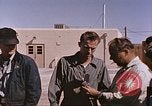 Standbild Flieger Beeding getestet auf Schlitten New Mexico United States USA, 1958, aus Sekunde 24 historischem Filmmaterial Videoclip 65675065001