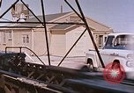 Standbild Flieger Beeding getestet auf Schlitten New Mexico United States USA, 1958, aus Sekunde 54 historischem Filmmaterial Videoclip 65675065001
