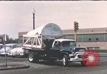Immagine di Il trasporto della gondola New Mexico United States USA, 1957, secondo 14 filmato di repertorio 65675065022