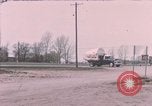 Immagine di Il trasporto della gondola New Mexico United States USA, 1957, secondo 45 filmato di repertorio 65675065022