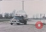 Immagine di Il trasporto della gondola New Mexico United States USA, 1957, secondo 61 filmato di repertorio 65675065022