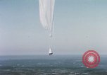 Immagine di Lancio del pallone New Mexico United States USA, 1957, secondo 16 filmato di repertorio 65675065023