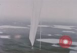 Immagine di Lancio del pallone New Mexico United States USA, 1957, secondo 38 filmato di repertorio 65675065023