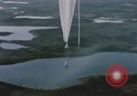 Immagine di Lancio del pallone New Mexico United States USA, 1957, secondo 41 filmato di repertorio 65675065023