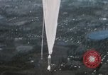 Immagine di Lancio del pallone New Mexico United States USA, 1957, secondo 49 filmato di repertorio 65675065023