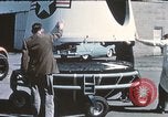 Image lancer de ballons New Mexico United States USA, 1957, de la seconde 26 séquences d'archives historiques vidéo 65675065024