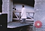 Image gondola dans le bâtiment New Mexico United States USA, 1957, de la seconde 56 séquences d'archives historiques vidéo 65675065036