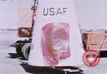 Image lancer de ballons New Mexico United States USA, 1957, de la seconde 1 séquences d'archives historiques vidéo 65675065038