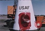 Image lancer de ballons New Mexico United States USA, 1957, de la seconde 4 séquences d'archives historiques vidéo 65675065038