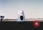 Immagine di Lancio del palloncino New Mexico United States USA, 1957, secondo 8 filmato di repertorio 65675065039
