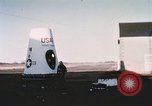Immagine di Lancio del palloncino New Mexico United States USA, 1957, secondo 41 filmato di repertorio 65675065039
