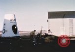 Immagine di Lancio del palloncino New Mexico United States USA, 1957, secondo 56 filmato di repertorio 65675065039