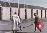 Immagine di Lancio del palloncino New Mexico United States USA, 1957, secondo 26 filmato di repertorio 65675065041