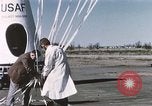 Immagine di Lancio del palloncino New Mexico United States USA, 1957, secondo 49 filmato di repertorio 65675065041