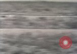 Immagine di Ape rocket sled su via New Mexico United States USA, 1958, secondo 50 filmato di repertorio 65675065058