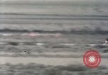 Immagine di Ape rocket sled su via New Mexico United States USA, 1958, secondo 56 filmato di repertorio 65675065058