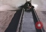 Immagine di Ape rocket sled avvicinando New Mexico United States USA, 1958, secondo 22 filmato di repertorio 65675065059