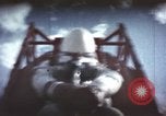 Immagine di Ape su slitta a razzo il test New Mexico United States USA, 1958, secondo 20 filmato di repertorio 65675065061