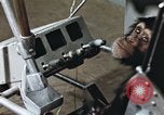 Standbild Ausbildung von Schimpansen New Mexico United States USA, 1960, aus Sekunde 34 historischem Filmmaterial Videoclip 65675065064