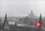 Standbild May Day Parade Moskau Russland Sowjetunion, 1954, aus Sekunde 27 historischem Filmmaterial Videoclip 65675065075