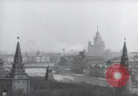 Standbild May Day Parade Moskau Russland Sowjetunion, 1954, aus Sekunde 30 historischem Filmmaterial Videoclip 65675065075