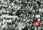 Standbild Fußballspiel West Point New York USA, 1951, aus Sekunde 6 historischem Filmmaterial Videoclip 65675065082
